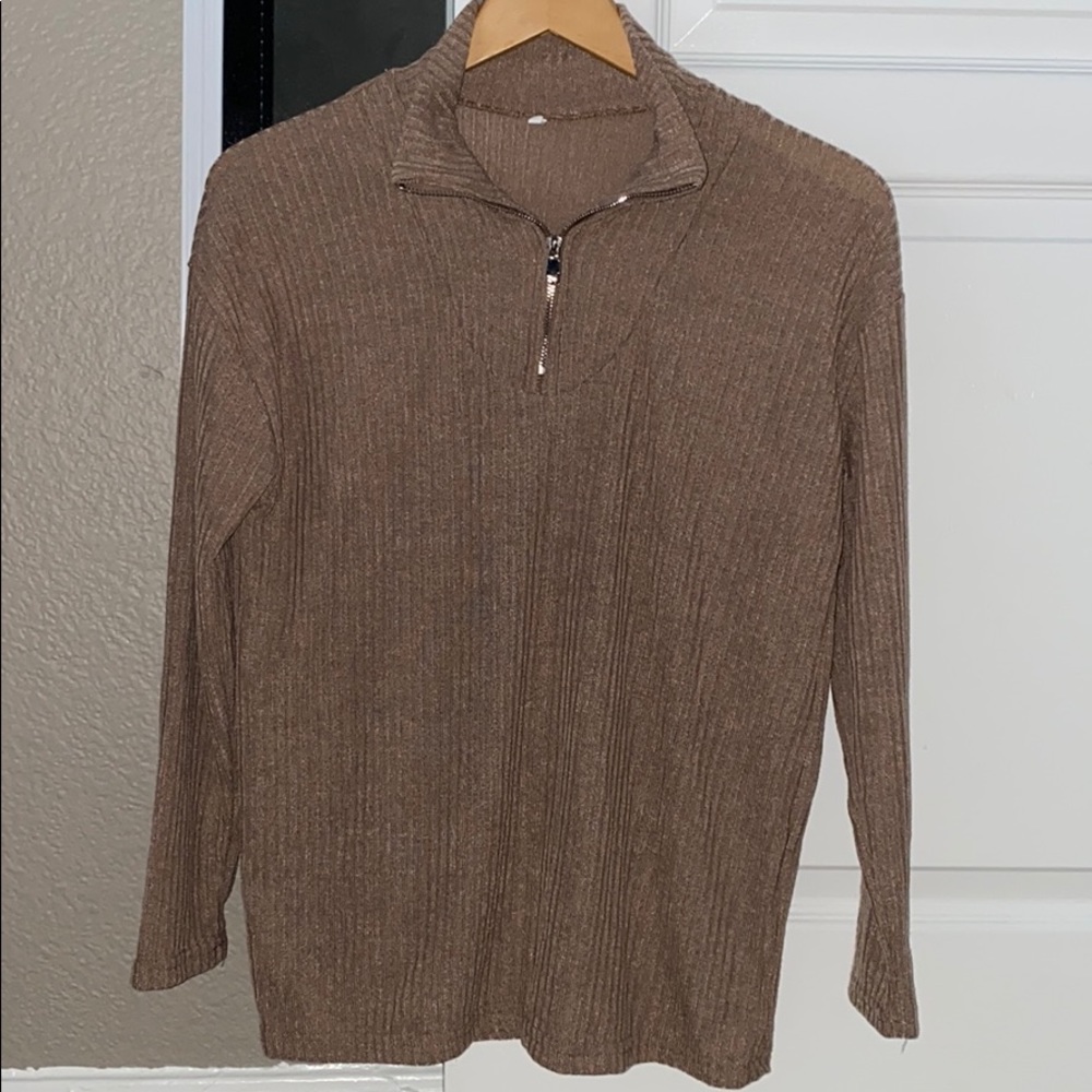 dark tan zip up loungewear sweater 😍